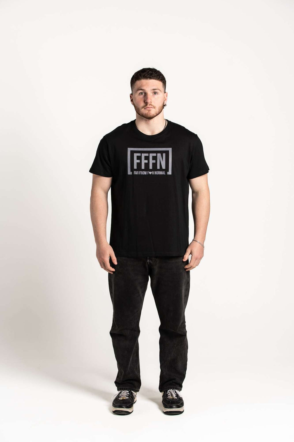 Unisex Love Front Tee Black