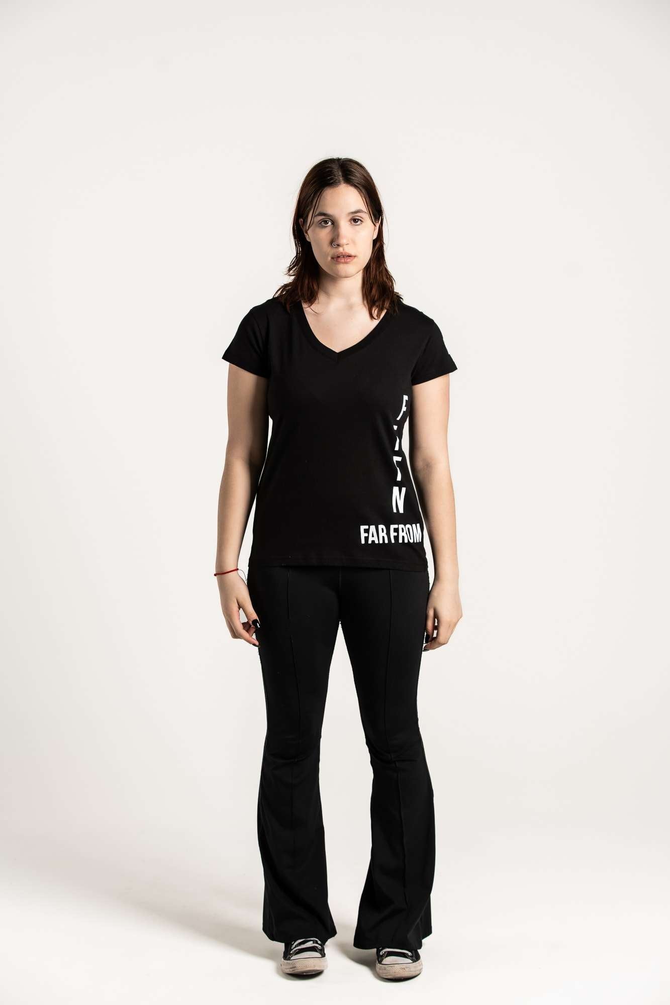 Ladies Love V-Neck Side Tee Black